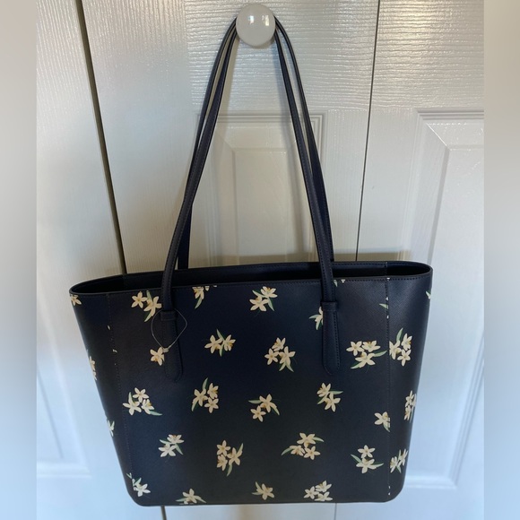 Kate Spade New York | Schuyler Medium Tote - Picture 6 of 8